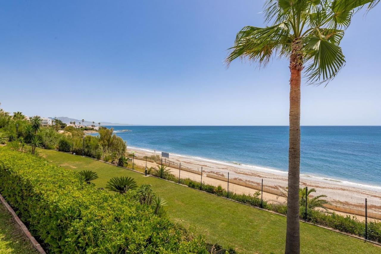 Luxury Three Bedroom Apartment At Estepona Esterno foto